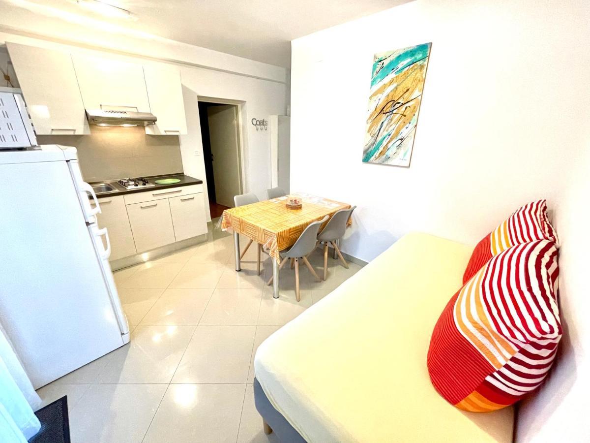 רוביני Apartments Villa Mattossi מראה חיצוני תמונה